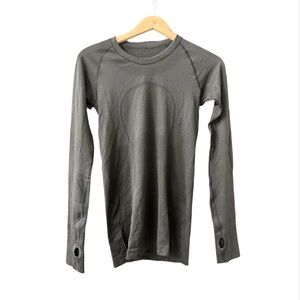 Black lululemon swiftly tech Long Sleeve Top with Thumb Holes